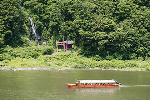 最上川舟下り