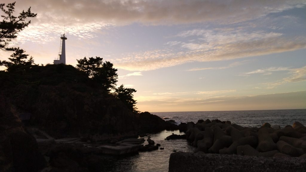 鶴岡市　加茂地区　夕暮れ