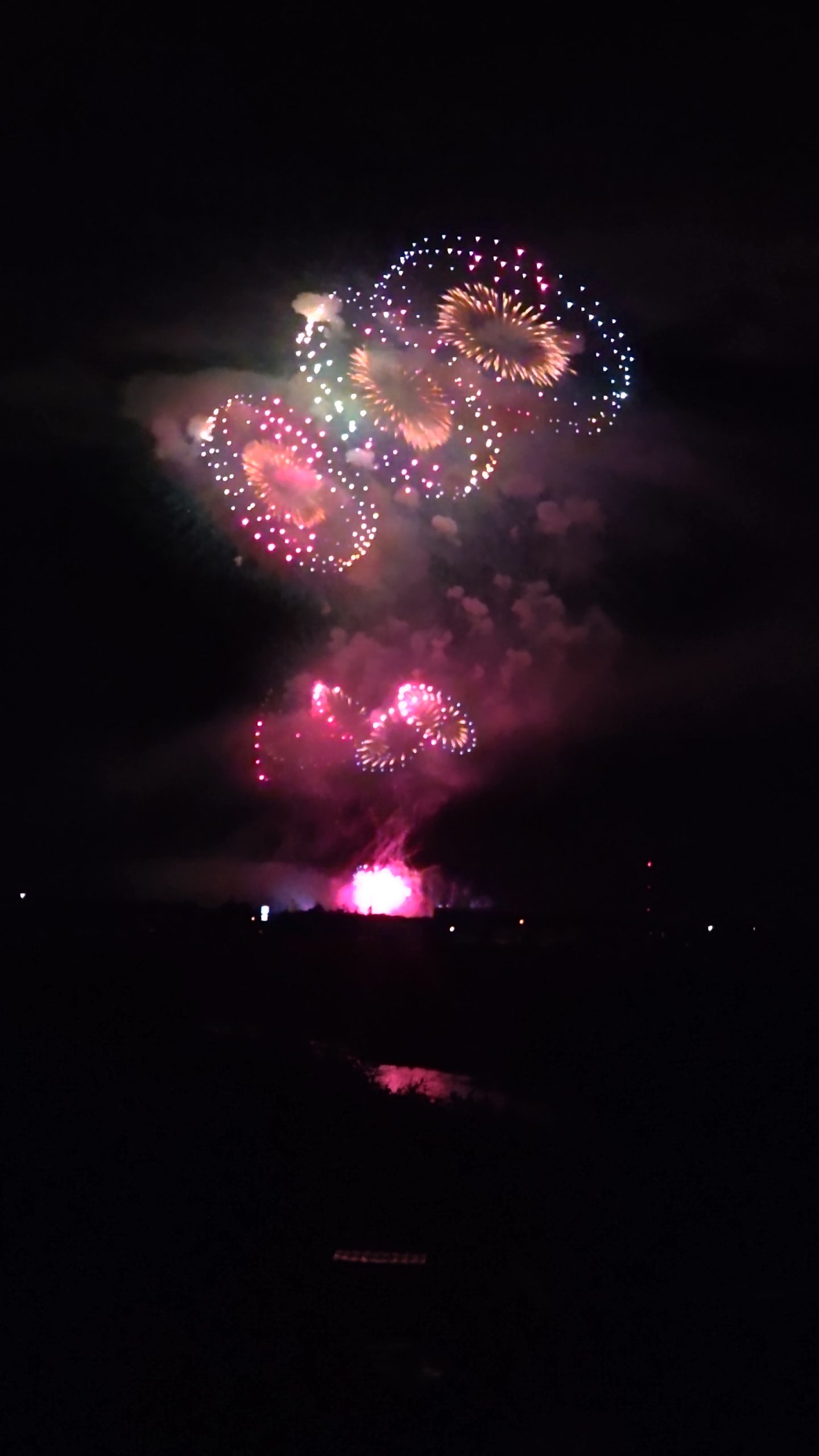 赤川花火大会　鶴岡市